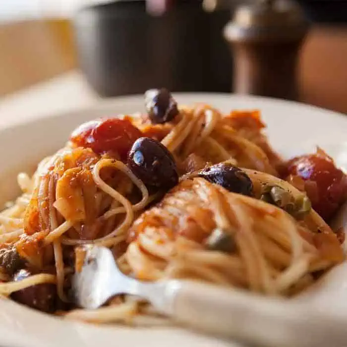 Spaghetti alla puttanesca