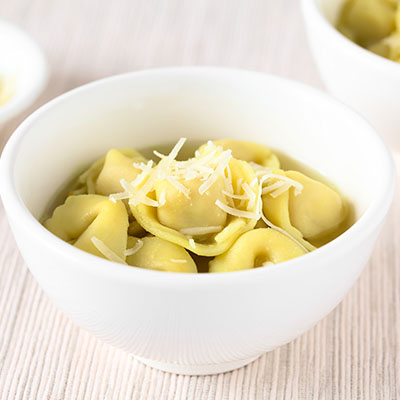 Tortellini i buljong