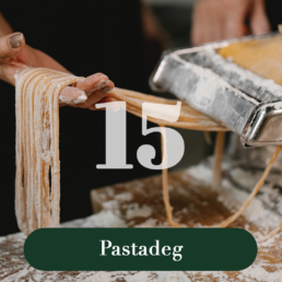Pastadeg med ägg