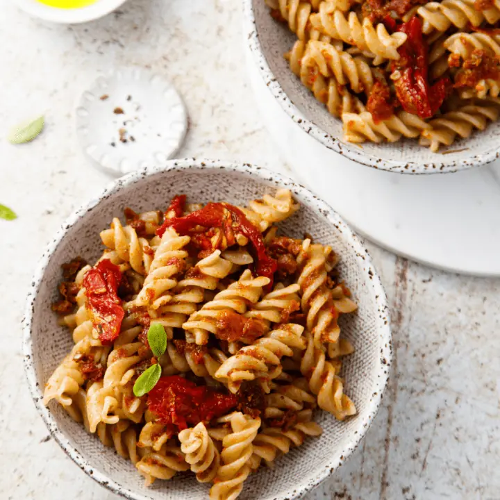 Fusilli con pesto invernale