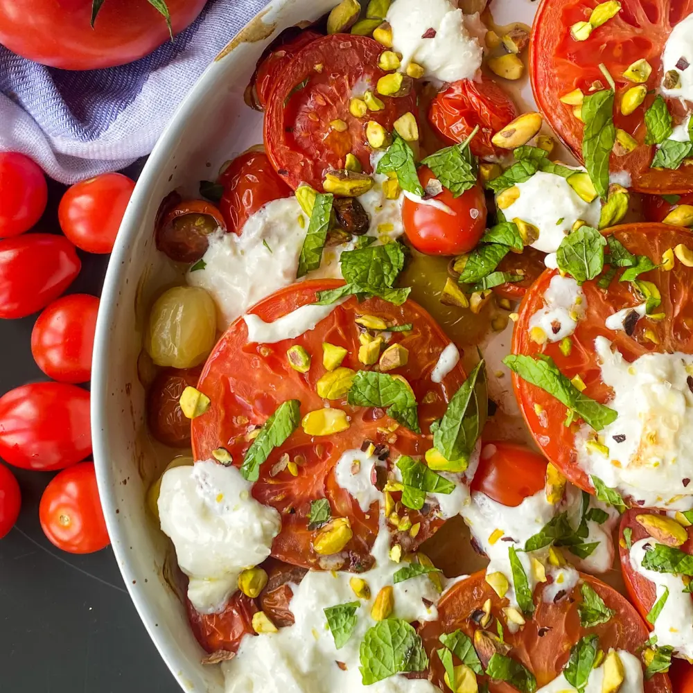 Insalata-pomodori-e-stracciatella