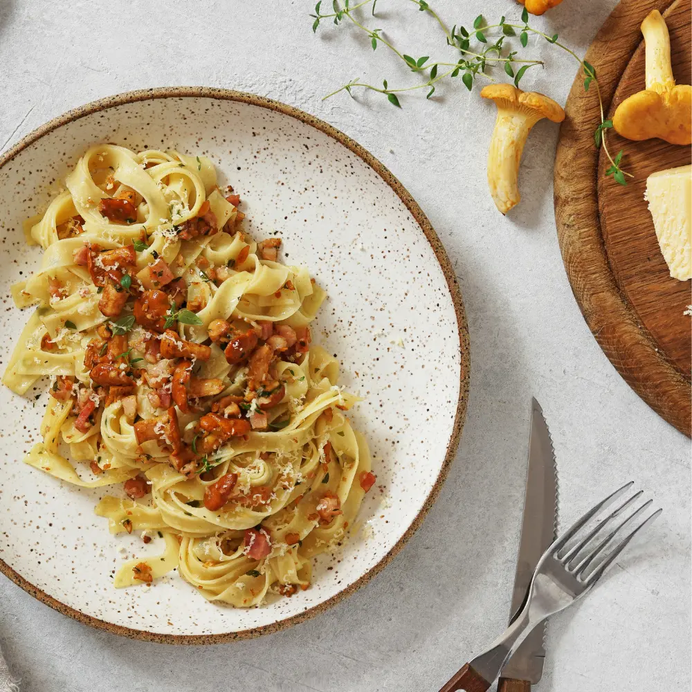 Tagliatelle con finferli